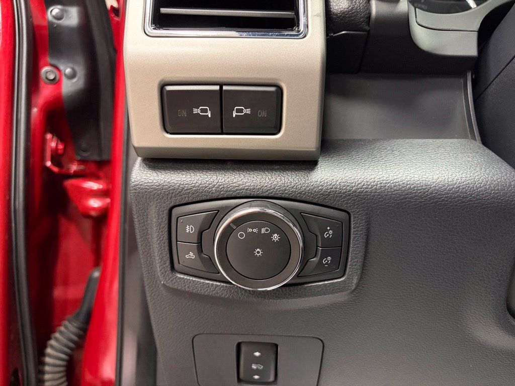 Used 2022 Ford F250 Lariat w/ Lariat Value Package AWD/4WD image 15