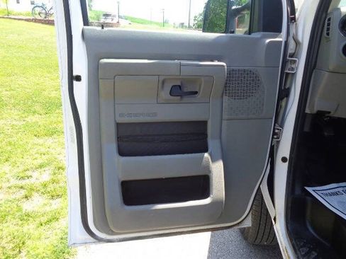 Used 2015 Ford E-350 and Econoline 350 Super Duty w/ Power Windows & Locks Group RWD image 11