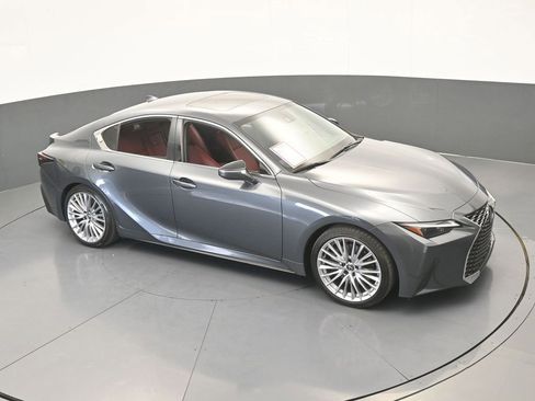 Used 2025 Lexus IS 300 w/ Premium Package image 58