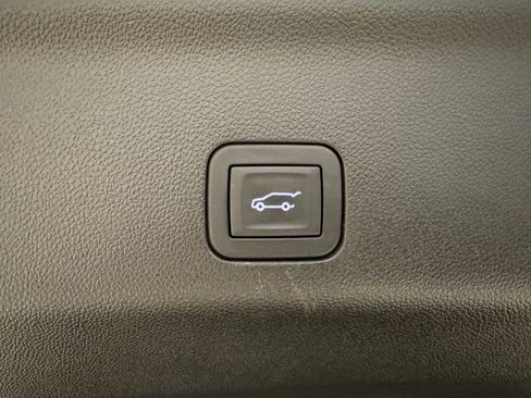 Used 2026 Chevrolet Tahoe Premier image 26