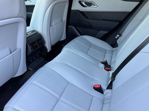Certified 2026 Land Rover Range Rover Velar Dynamic SE AWD/4WD image 12
