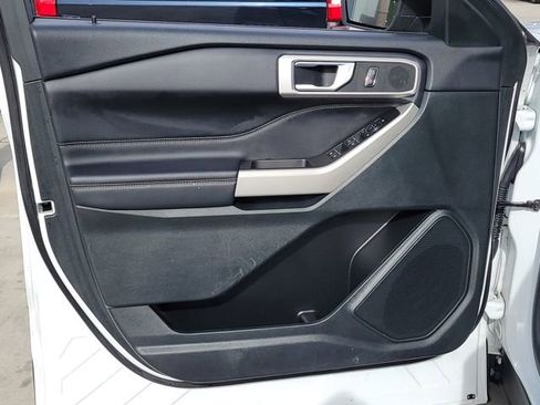 Certified 2024 Ford Explorer XLT w/ Equipment Group 202A image 7