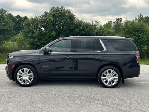 Certified 2024 Chevrolet Tahoe High Country AWD/4WD image 6