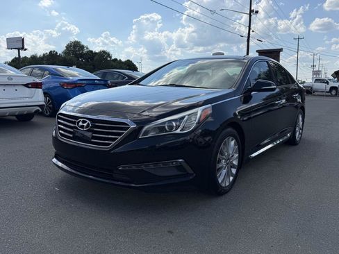 Used 2015 Hyundai Sonata Limited w/ Option Group 06 FWD image 3