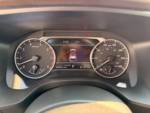 Used 2023 Nissan Rogue SV FWD image 26
