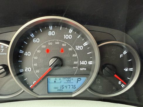 Used 2016 Toyota RAV4 LE image 23