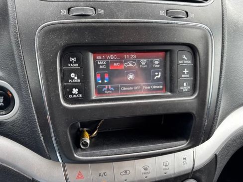 Used 2014 Dodge Journey SXT w/ Flexible Seating Group AWD/4WD image 19