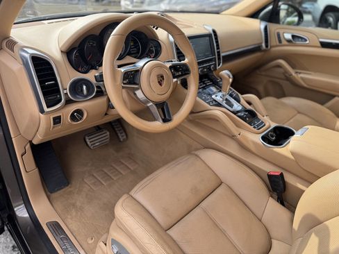 Used 2016 Porsche Cayenne S w/ Premium Plus Package image 12