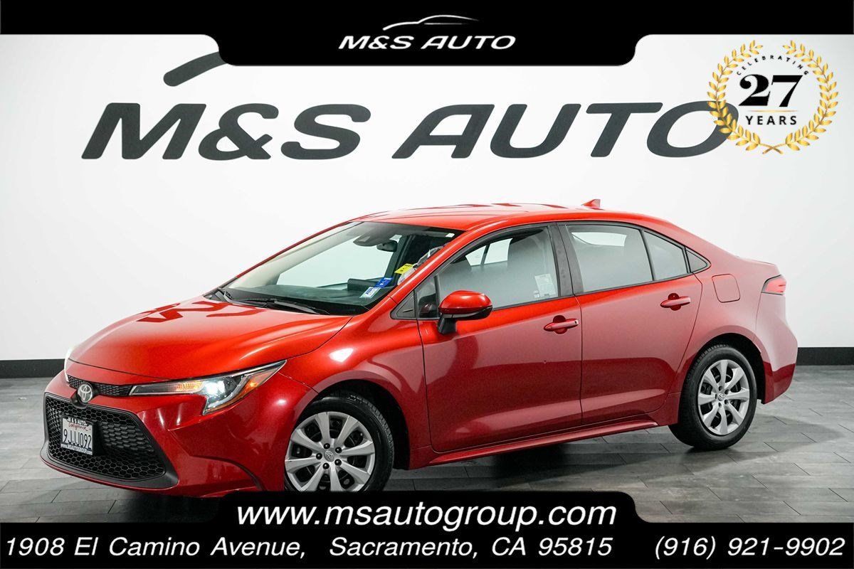 Used 2021 Toyota Corolla LE FWD image 1