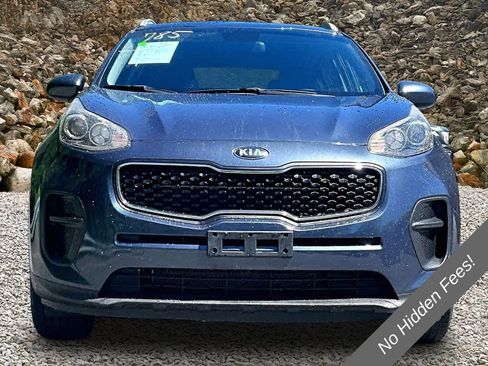 Used 2017 Kia Sportage LX w/ LX Popular Package FWD image 3