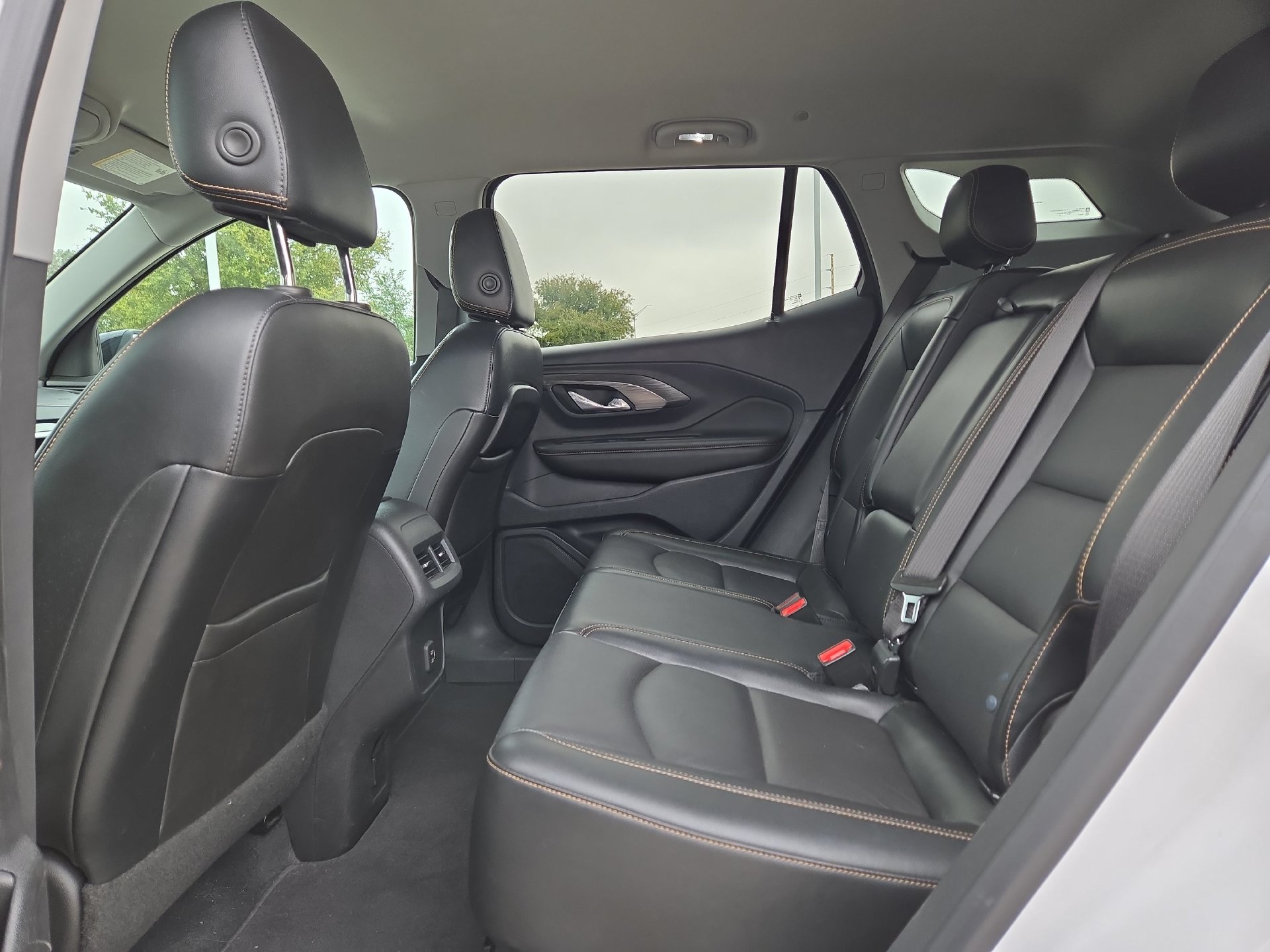 Used 2021 GMC Terrain SLT w/ Elevation Edition FWD image 13