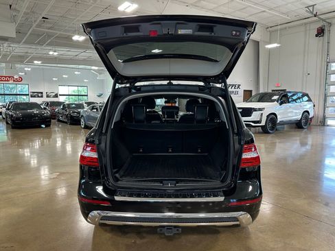 Used 2014 Mercedes-Benz ML 350 4MATIC w/ Premium 1 Package image 34