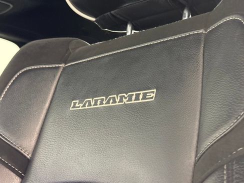 Used 2026 RAM 2500 Laramie AWD/4WD image 33