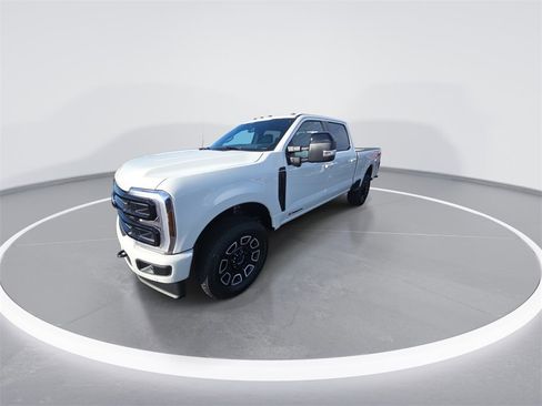 New 2026 Ford F350 Platinum image 4