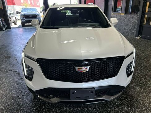 Used 2025 Cadillac XT4 Sport AWD/4WD image 7