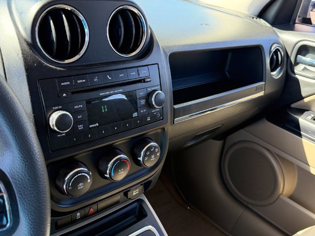 Used 2014 Jeep Patriot Sport w/ Power Value Group FWD image 18