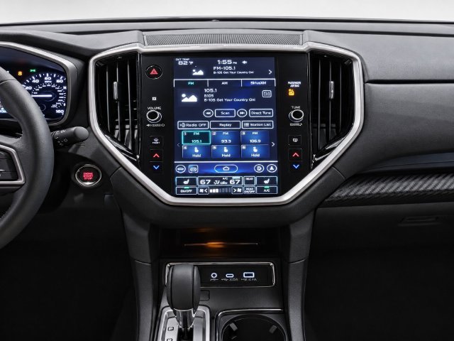 Used 2025 Subaru Ascent Premium AWD/4WD image 16