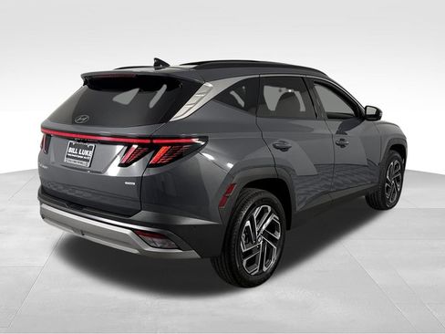 Used 2026 Hyundai Tucson Limited AWD/4WD image 7