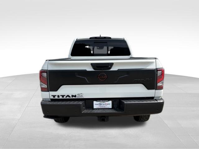 Used 2023 Nissan Titan PRO-4X w/ Pro-4x Convenience Package AWD/4WD image 10