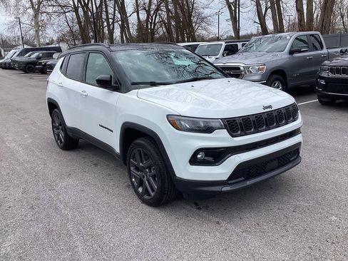 New 2026 Jeep Compass Limited image 4