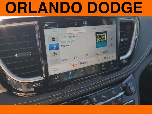 New 2026 Chrysler Pacifica Select image 23