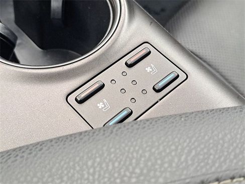 Used 2024 Toyota Camry XSE image 16