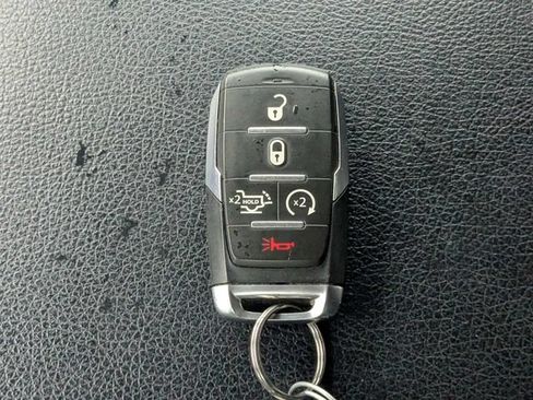 Used 2025 RAM 1500 Big Horn AWD/4WD image 31