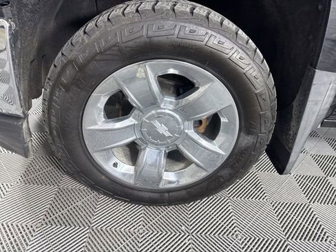 Used 2018 Chevrolet Silverado 1500 LTZ w/ Sport Package image 7