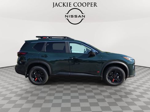 New 2026 Nissan Rogue SV AWD/4WD image 4