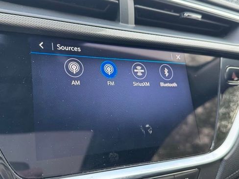 Used 2023 Buick Encore GX Essence w/ Experience Buick Package image 33