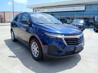 Used 2022 Chevrolet Equinox LS w/ LS Convenience Package