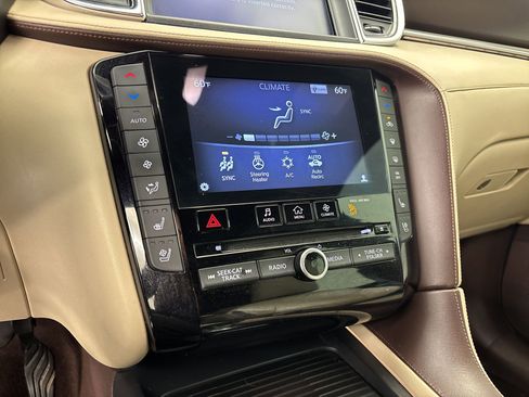 Used 2019 INFINITI QX50 Essential w/ Sensory Package image 25