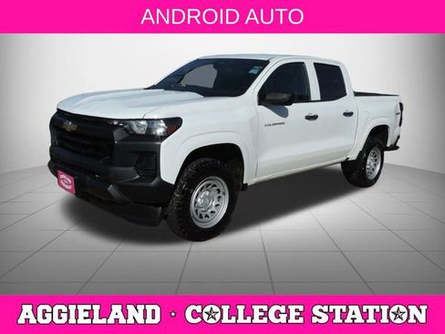 Used 2024 Chevrolet Colorado W/T w/ WT Convenience Package II AWD/4WD image 8