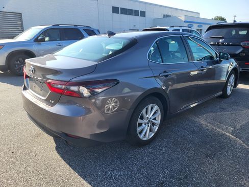 Used 2024 Toyota Camry LE FWD image 4