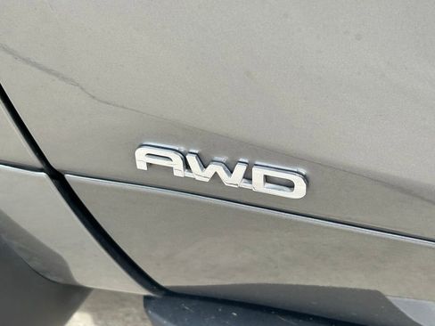 Used 2025 Toyota Highlander Platinum AWD/4WD image 18