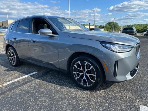 Used 2026 BMW X3 xDrive30i AWD/4WD image 16