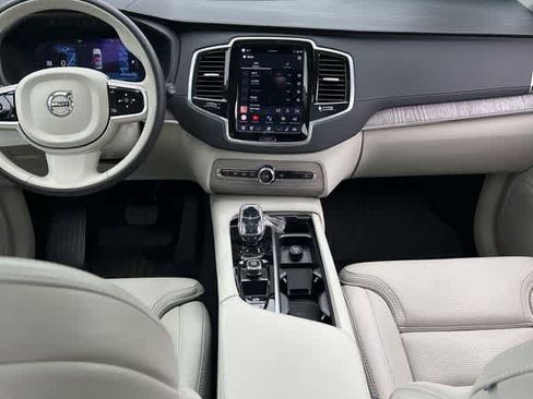 Used 2024 Volvo XC90 T8 Ultimate w/ Protection Package Premier AWD/4WD image 3