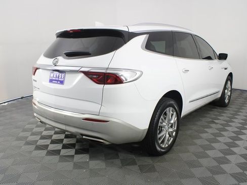 Used 2022 Buick Enclave Essence w/ Experience Buick Package image 29