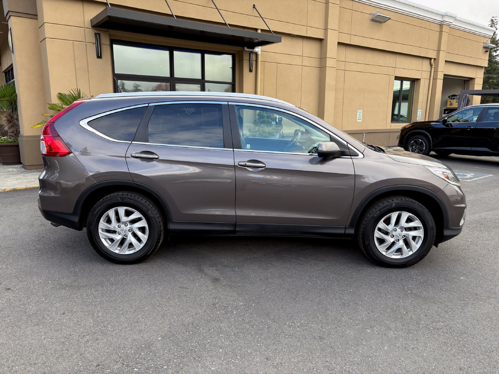 Used 2016 Honda CR-V EX-L image 8