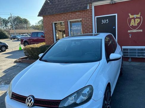 Used 2012 Volkswagen GTI 2-Door image 5