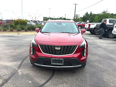 Used 2019 Cadillac XT4 Premium Luxury w/ Driver Awareness Package FWD image 2