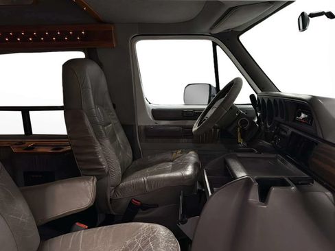 Used 1997 Dodge B2500 RWD image 10