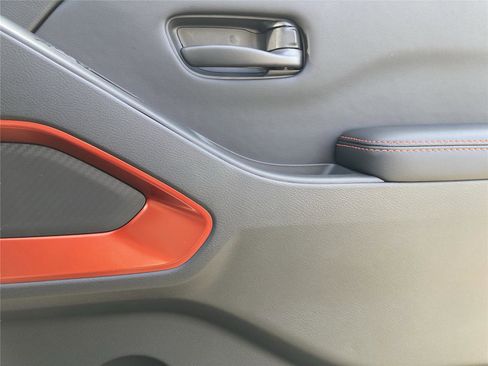 New 2026 Nissan Frontier Pro-X w/ Pro-X Convenience Package RWD image 33