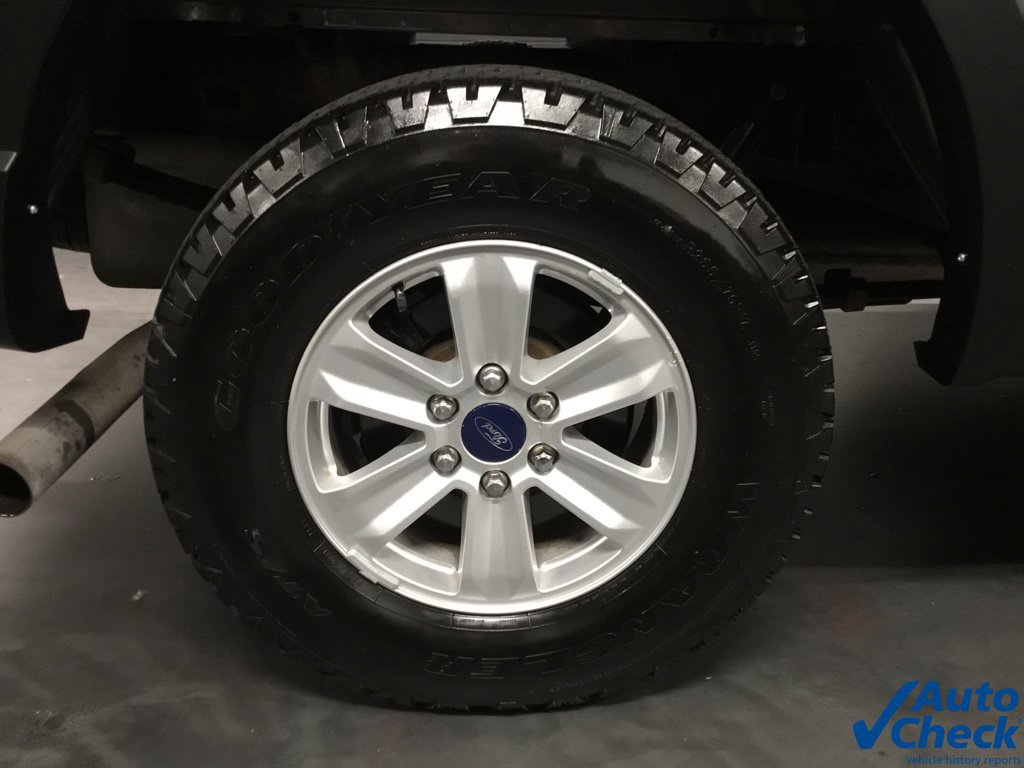 Used 2015 Ford F150 XL w/ Equipment Group 101A Mid AWD/4WD image 28