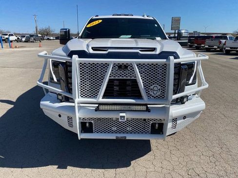 Used 2024 GMC Sierra 3500 Denali Ultimate image 9