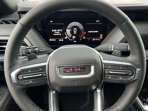 New 2026 GMC Yukon XL Elevation image 21