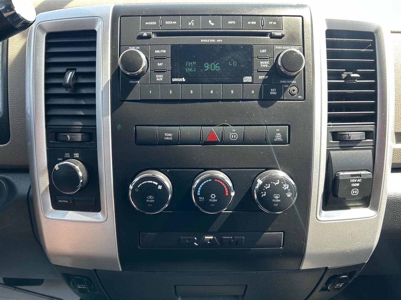 Used 2010 Dodge Ram 2500 Truck SLT w/ Luxury Group AWD/4WD image 20