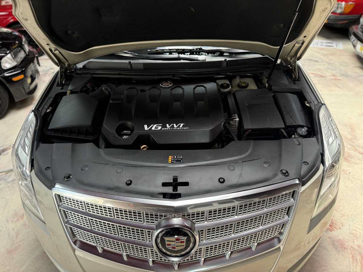 Used 2013 Cadillac XTS Platinum w/ Driver Assist Package FWD image 31