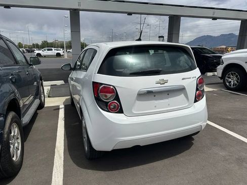 Used 2012 Chevrolet Sonic LTZ FWD image 9