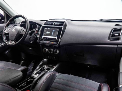 Used 2024 Mitsubishi Outlander Sport ES AWD/4WD image 19